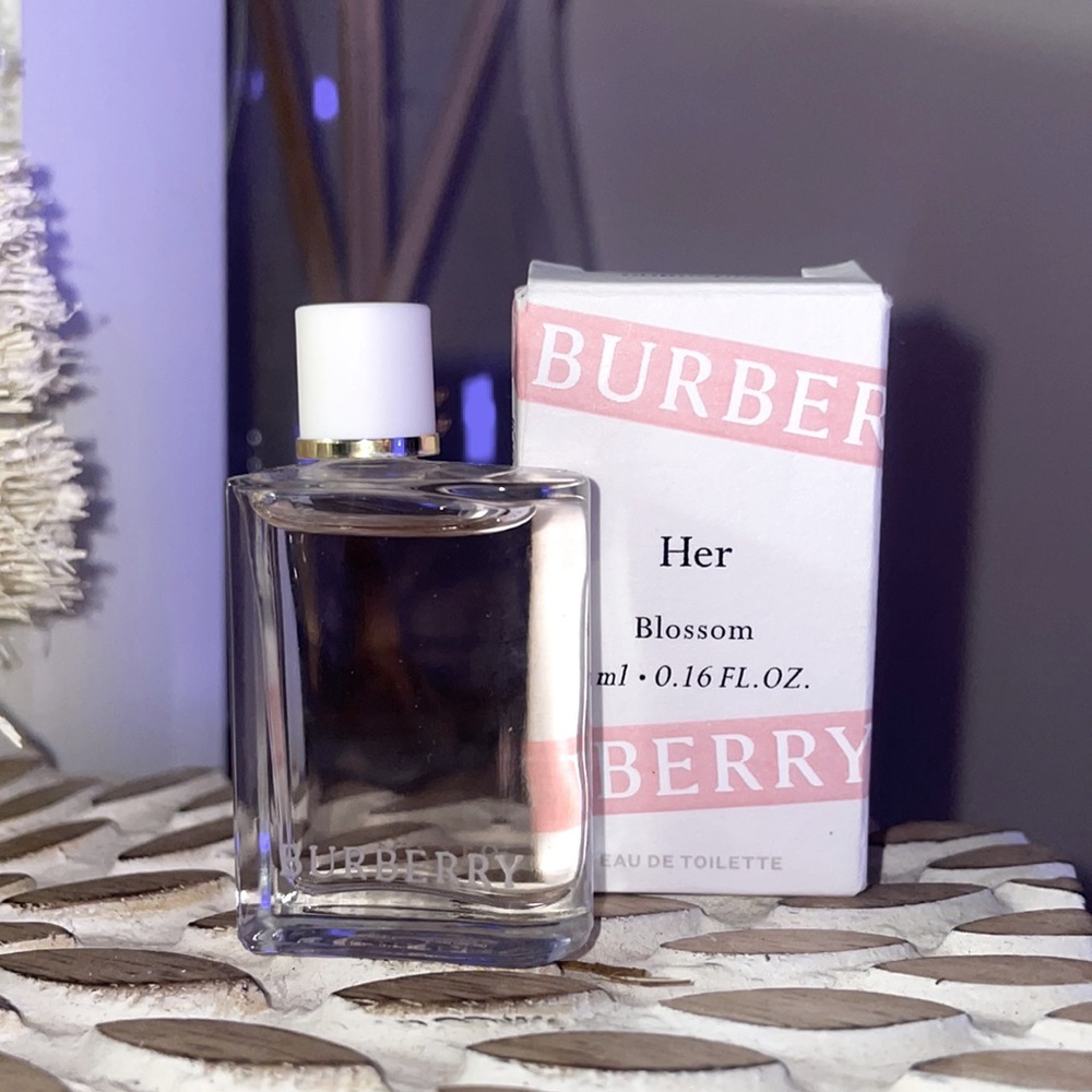 Burberry Blossom Her.